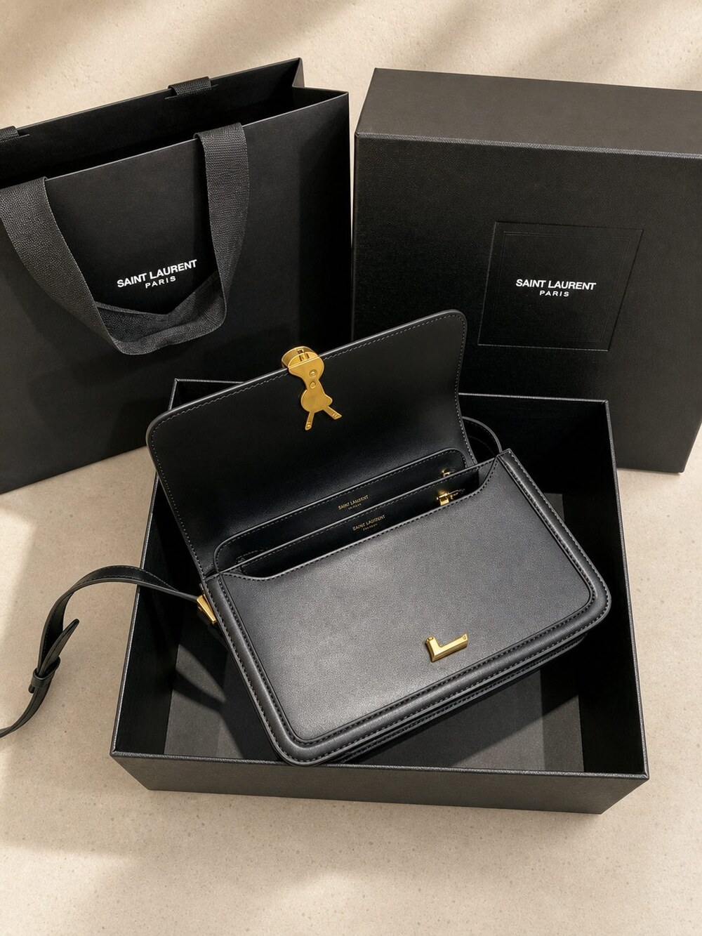 Yves Saint Laurent Solferino Medium Black Calfskin Shoulder Bag - Picture 5 of 6